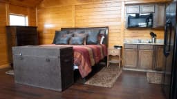 Lakehouse cabin bedroom